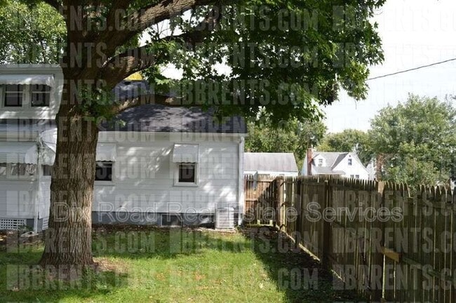 Photo - 4045 Old Riverside Dr