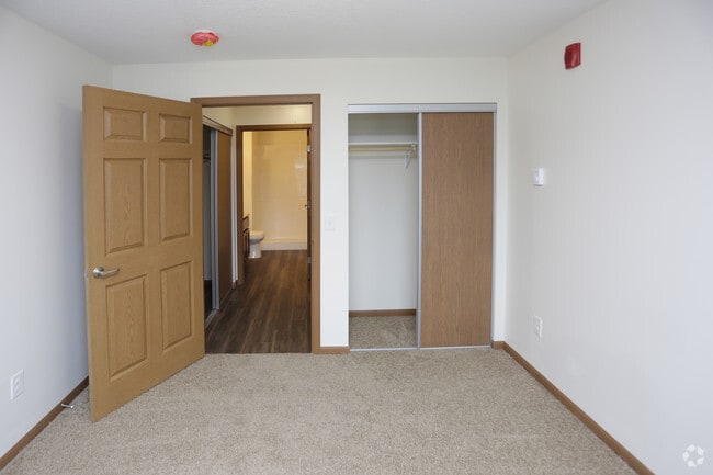 Second Bedroom (2BD)