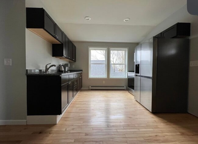 Photo - 48 Spring St Unidad 3