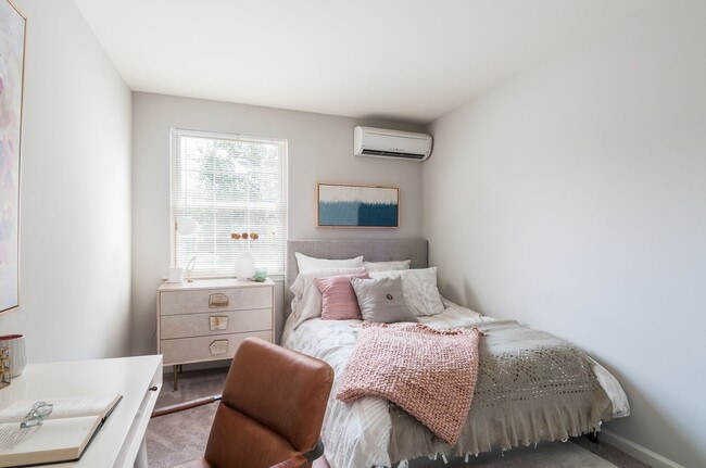 Photo - Metropolitan Highgate