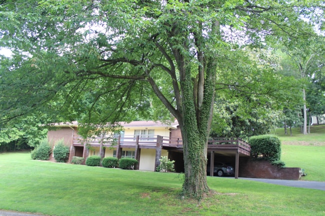 Photo - 103 Terrace Ct