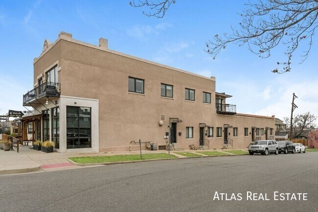 Photo - 1533 W 34th Ave