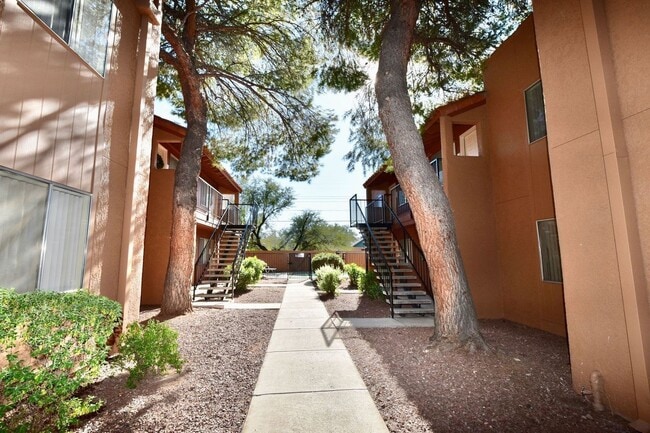 Photo - Acacia Gardens