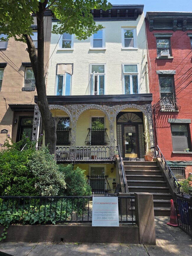 Building Photo - 207 Garden St Unit 3 Rental