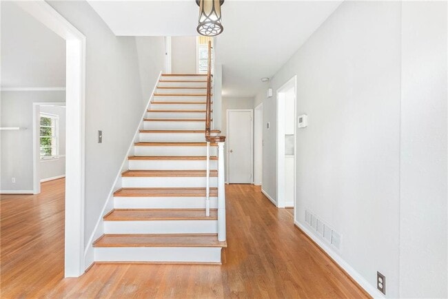 Photo - 5334 Harris Cir