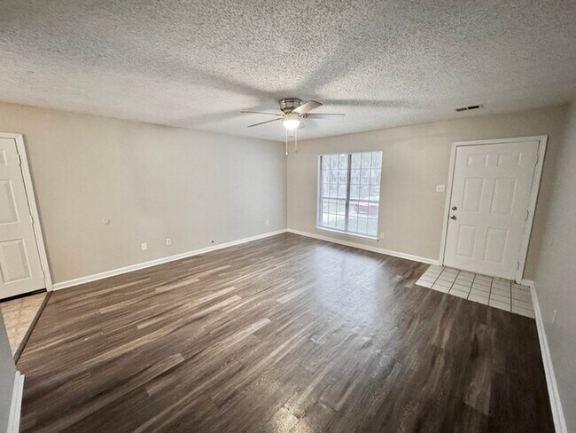 Photo - 3914 Longsneck Cove