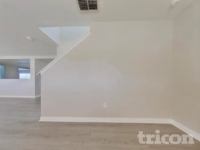 Building Photo - 321 Black Springs Ln