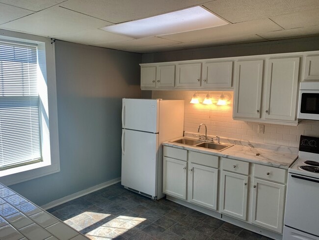 Photo - 105 3rd Ave Unidad 303