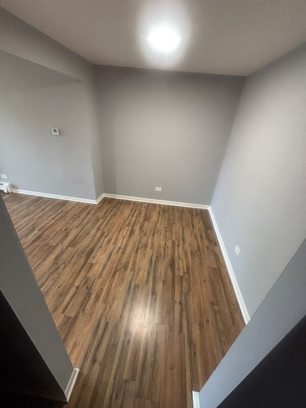 Photo - 7455 S Saginaw Ave Unidad 3c