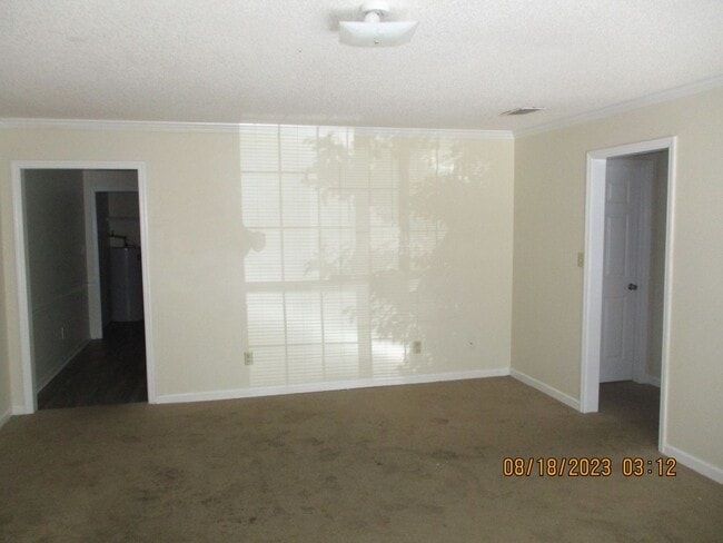 Building Photo - 3107 Fernridge Dr