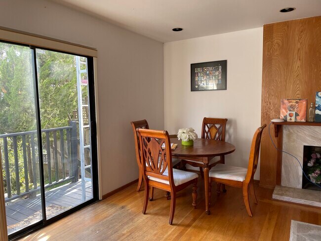 Photo - 409 Dellbrook Ave