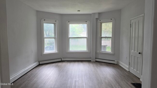 Photo - 107 North Ten Broeck Street