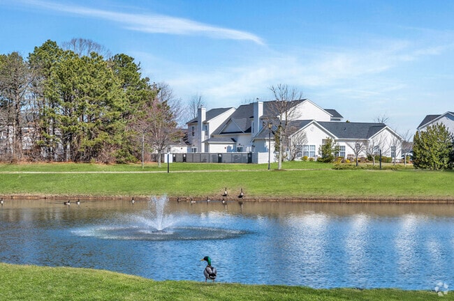 Building Photo - Rosemont Brookhaven Rental