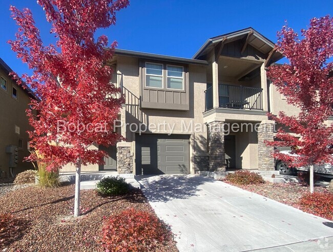 Building Photo - Furnished Townhome, Perfect for Legislativ...