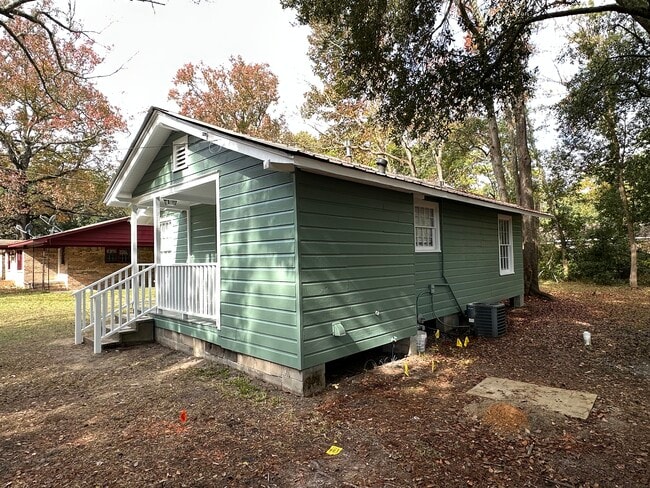 Photo - 1528 S Lartigue Ave