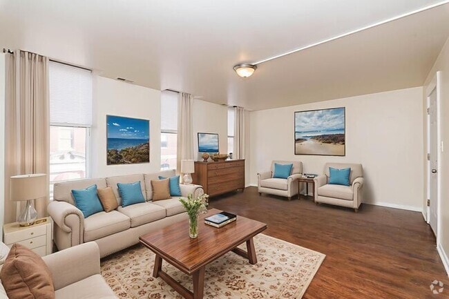 Building Photo - 1618 Druid Hill Ave Unit 2 Rental