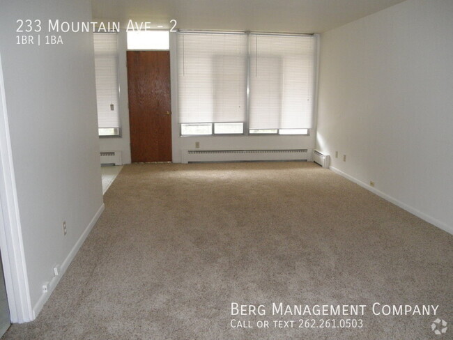 Building Photo - 233 Mountain Ave Unit 2 Rental