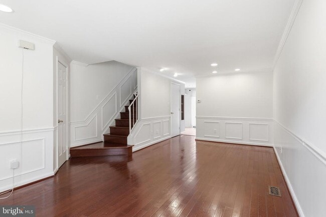 Photo - 9504 Dunbrook Ct