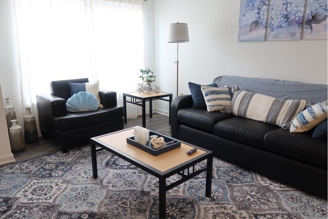 Living Room - Orchard Trails