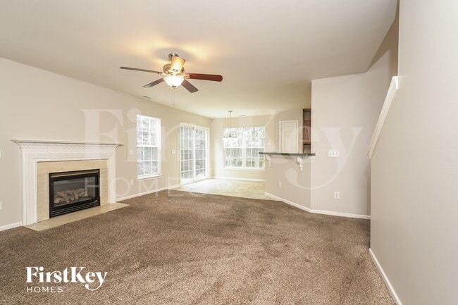 Photo - 3760 Thornaby Cir
