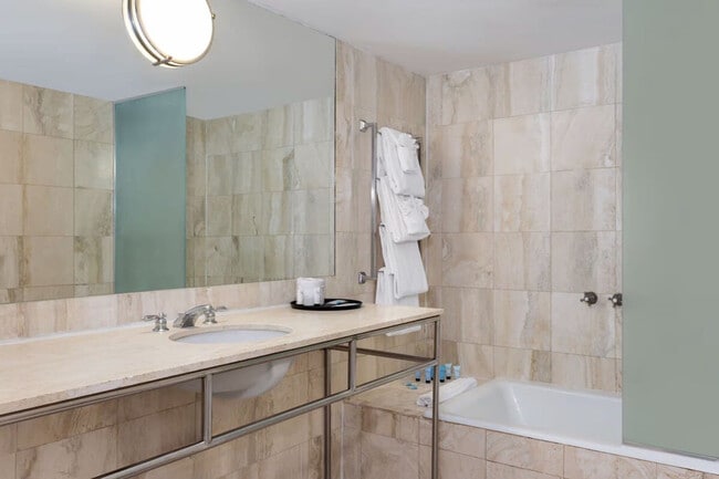 Photo - 956 Washington Ave Unit ID1300727P