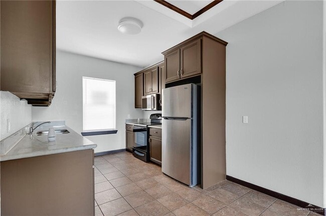 801 E Daffodil Ave Unit 1