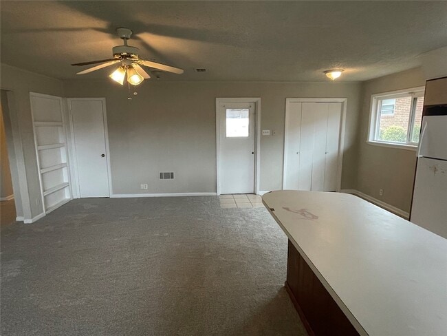 Photo - 2508 Easy St