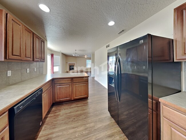 Photo - 191 W Tehuti Ct