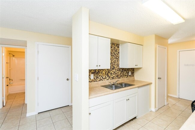 Photo - 296 Flower Ln