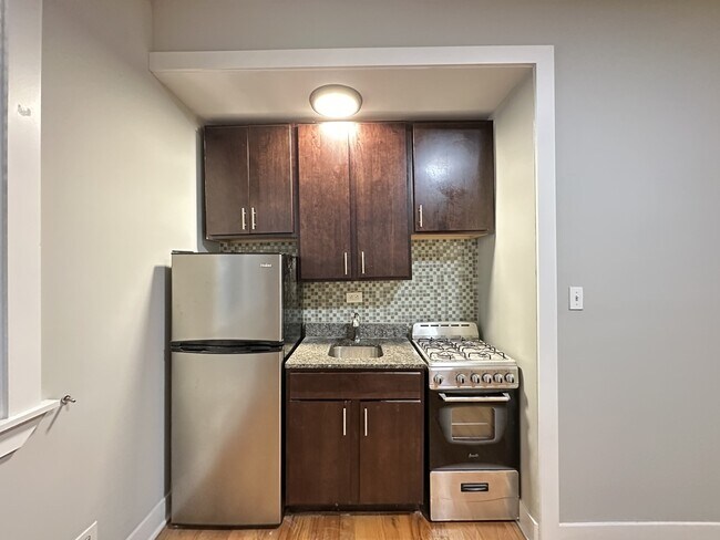 Photo - 4552 N Damen Ave Unit J01W