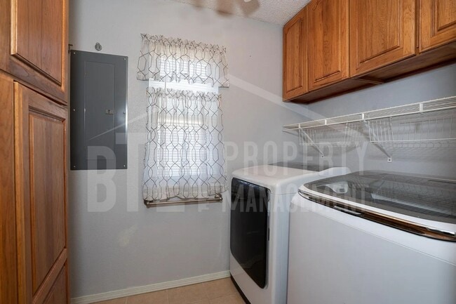 Photo - Great Condo near the Lake!