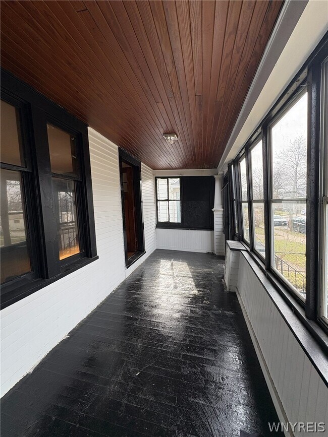 Photo - 189 Westminster Ave