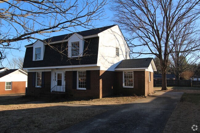 Building Photo - 1164 Parkmont Ln Rental