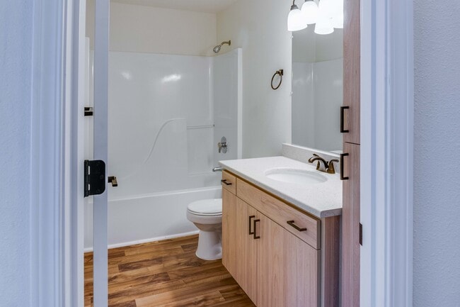 Maplewood Apartments