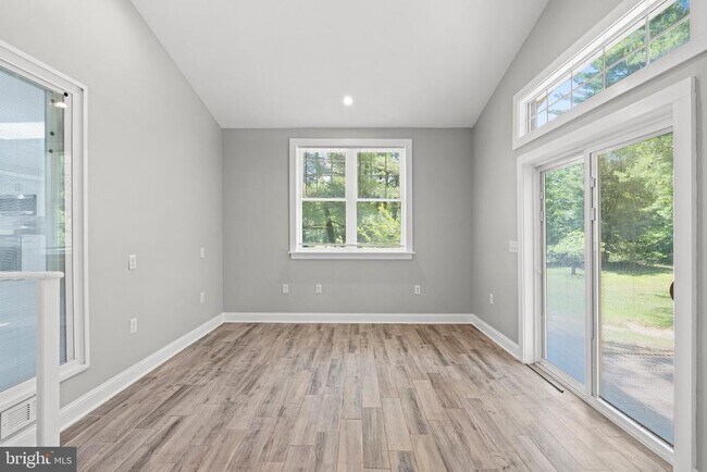 Photo - 8405 Shirley Rd