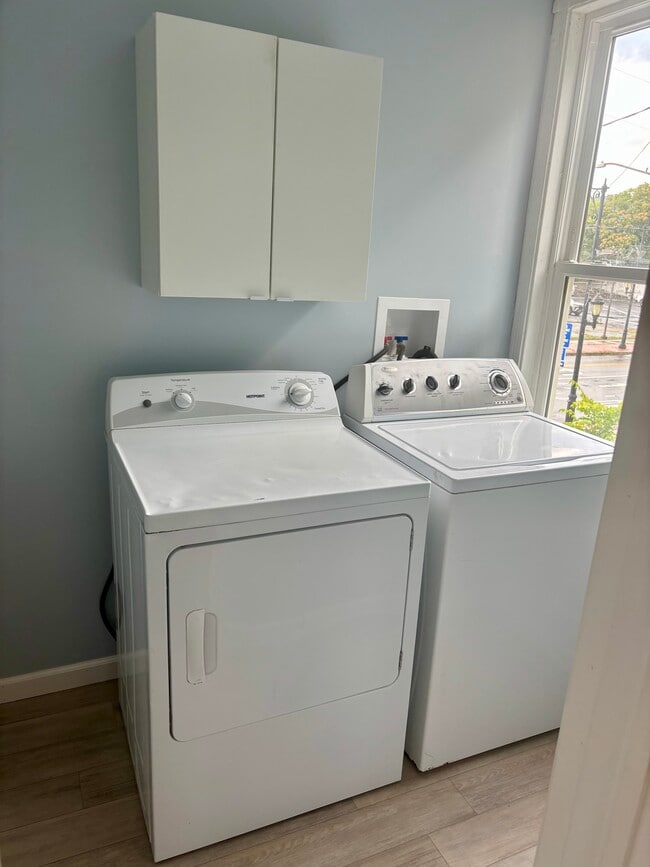 Photo - 192 Front St Unit 2