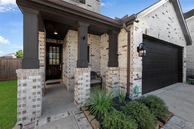 Photo - 10802 Burgess Pk Ct