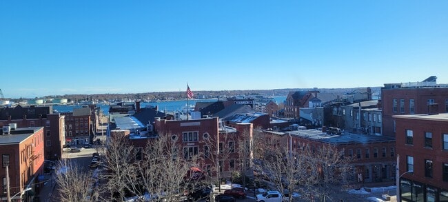 EAST FACING VIEWS - 99 Silver St Unit 4-6