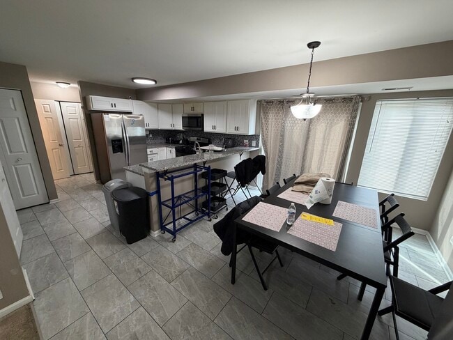1369 W Taylor Rd