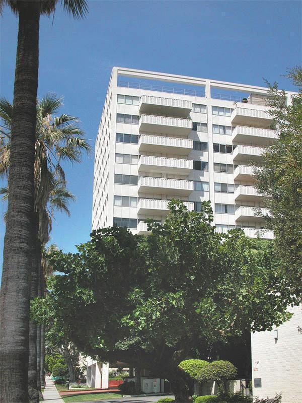 East side balconies - Hollywood Versailles Tower