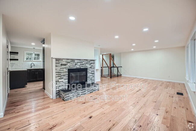 Building Photo - 24302 103rd Ave E Rental
