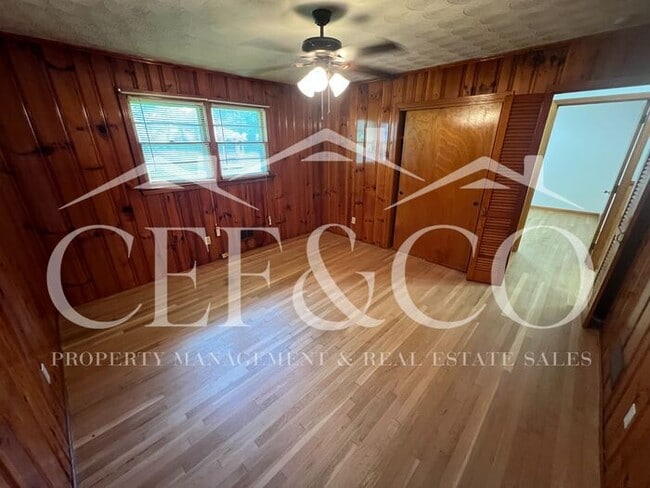 Photo - 412 Pierpont Ave Ext