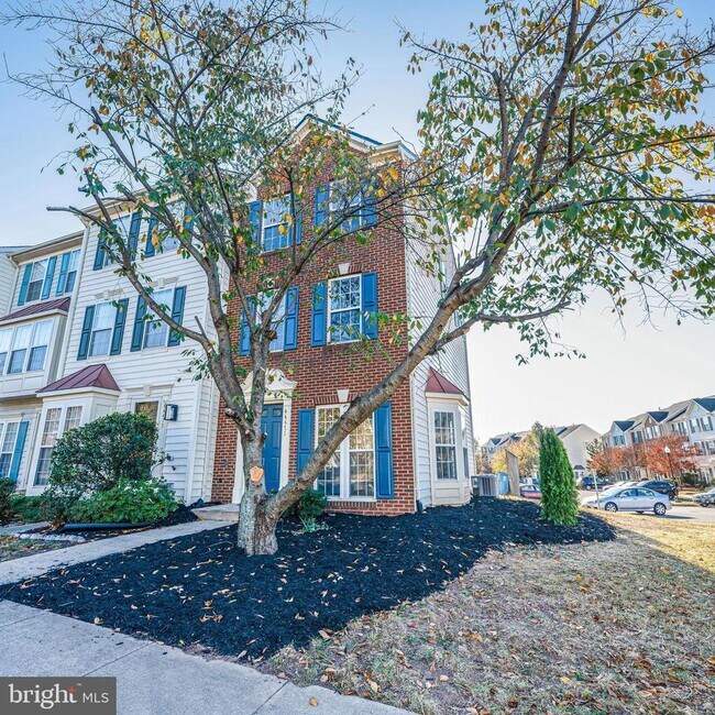 Photo - 44471 Watertown Terrace Townhome