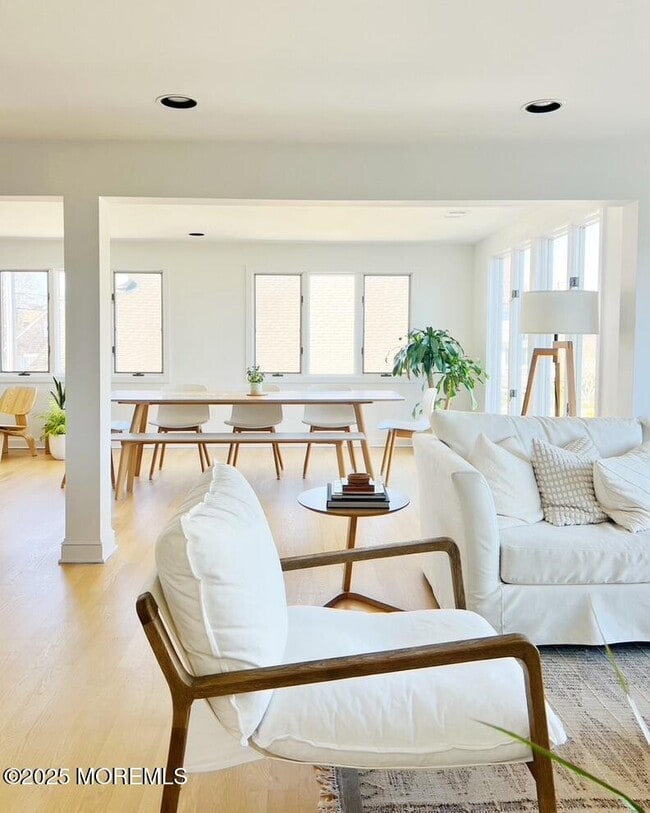 Photo - 121 Bridge Ave