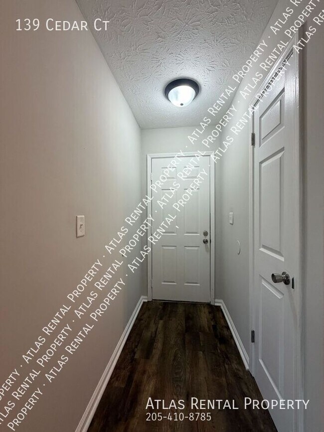 Photo - 139 Cedar Ct