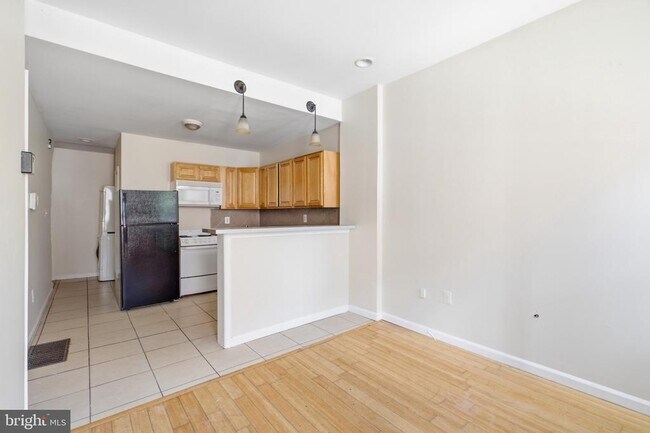 Photo - 1610 Willington St