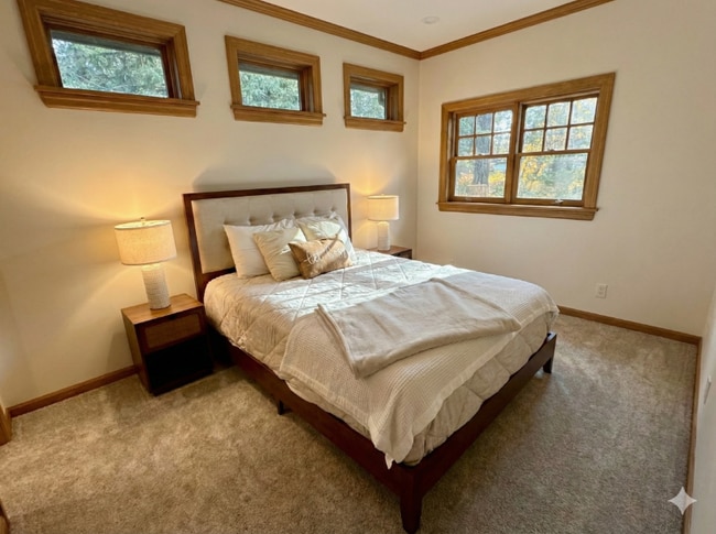 Building Photo - 14520 Fremont Ave N