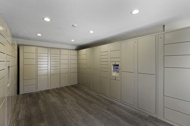 Campo Basso Apartment Homes