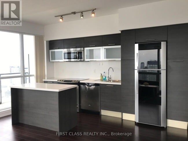 Photo - 386 Yonge St Unit 5102