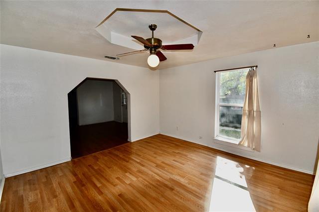 Photo - 517 W Water St